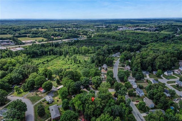 2003 Stratford Place, Reidsville, NC 27320