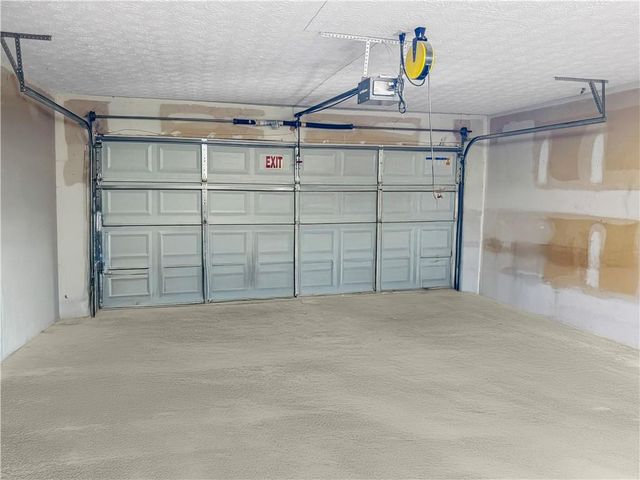 515 Rock Lake View, Atlanta, GA 30349