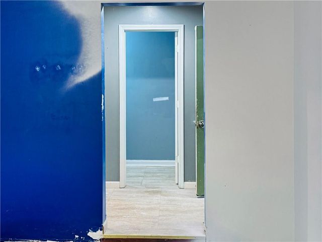 515 Rock Lake View, Atlanta, GA 30349