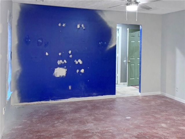 515 Rock Lake View, Atlanta, GA 30349