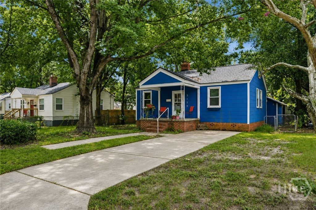 Image 2 of property listing at 2123 Utah Street, Savannah, GA 31404
