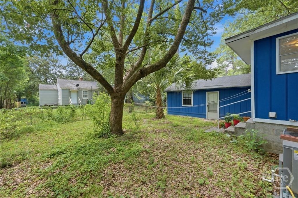 Image 20 of property listing at 2123 Utah Street, Savannah, GA 31404