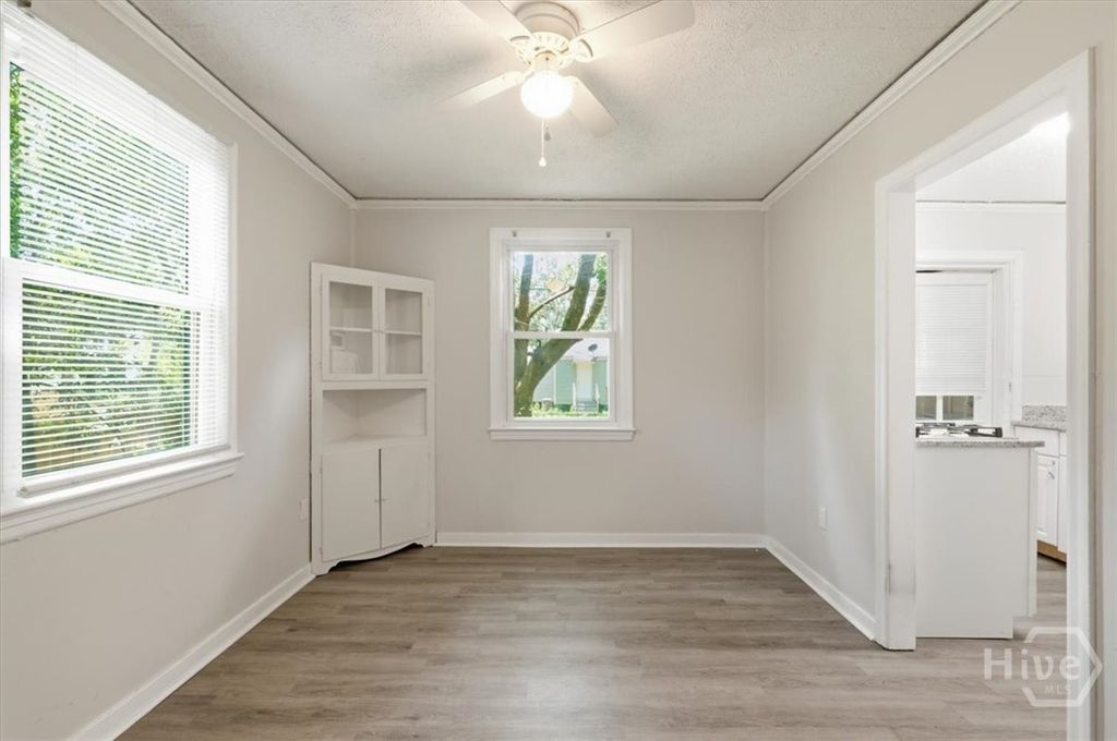 Image 6 of property listing at 2123 Utah Street, Savannah, GA 31404