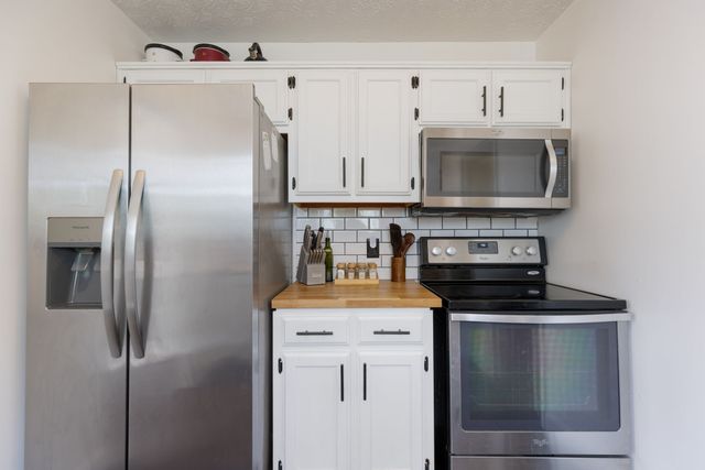 402 Wilson St, Springfield, TN 37172