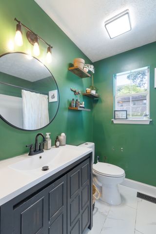 402 Wilson St, Springfield, TN 37172