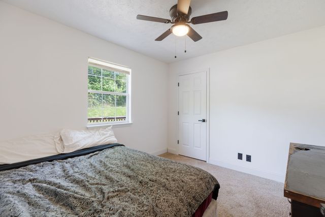 402 Wilson St, Springfield, TN 37172