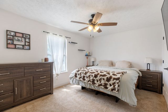 402 Wilson St, Springfield, TN 37172