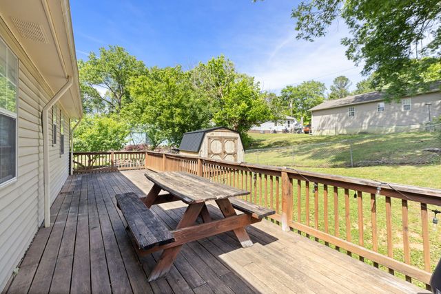 402 Wilson St, Springfield, TN 37172
