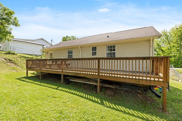 402 Wilson St, Springfield, TN 37172