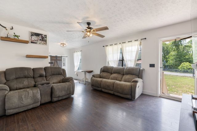 402 Wilson St, Springfield, TN 37172