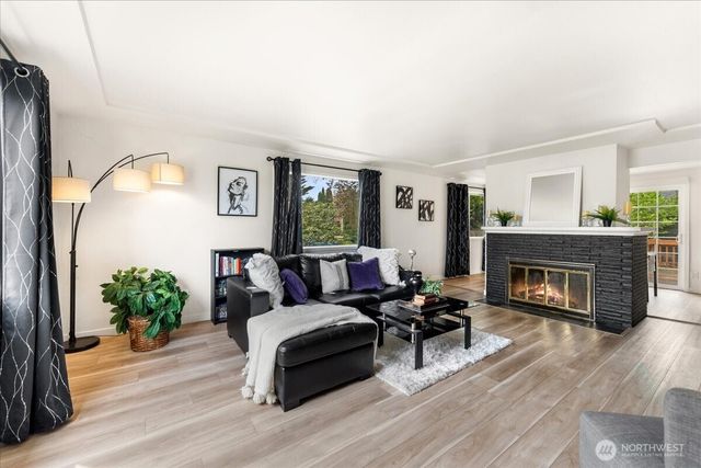 6134 S D Street, Tacoma, WA 98408