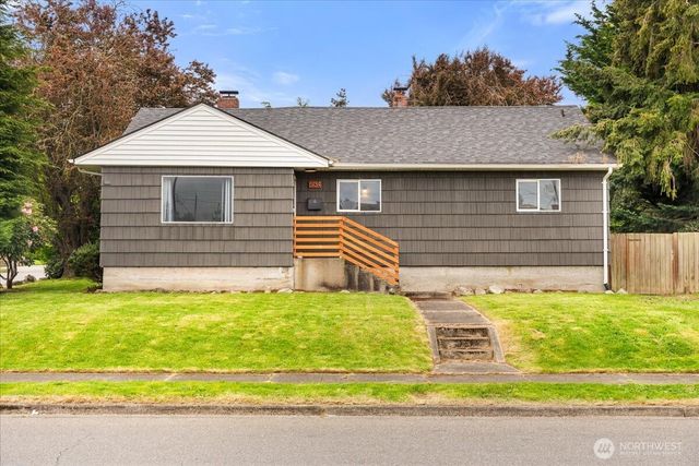 6134 S D Street, Tacoma, WA 98408