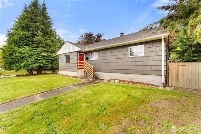 6134 S D Street, Tacoma, WA 98408