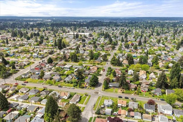 6134 S D Street, Tacoma, WA 98408