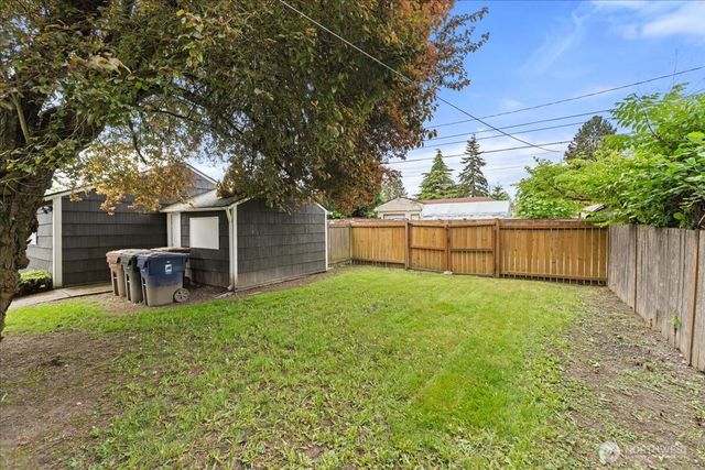 6134 S D Street, Tacoma, WA 98408