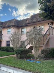 940 NW 104th Ave 203, Pembroke Pines, FL 33026