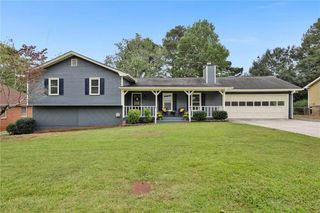 5176 Ashford SW Court, Lilburn, GA 30047