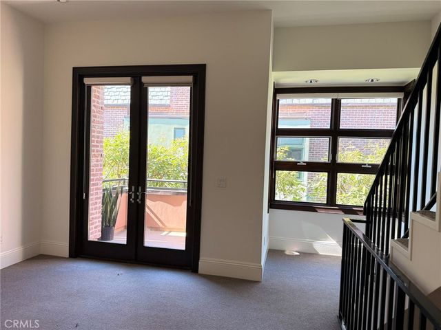 2323 S Beverly Glen 8, Los Angeles, CA 90064