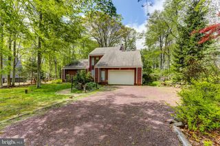 3217 BEECH RIDGE DR, Pocono Summit, PA 18346