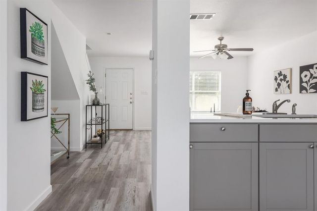 10732 Marshitahs WAY, Austin, TX 78748