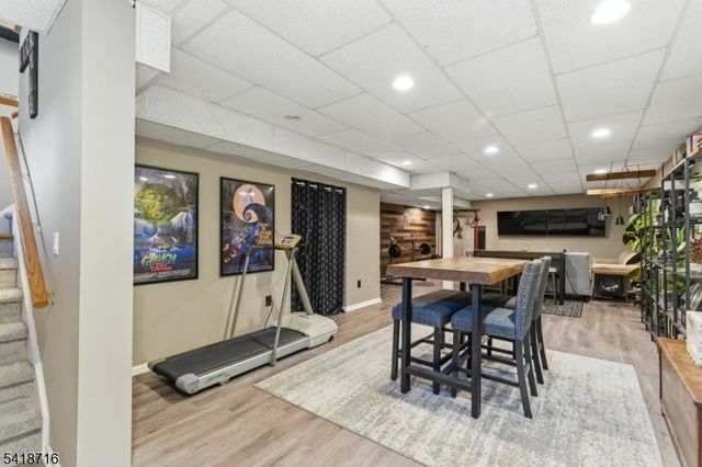 42 W Lake Shore Dr, Rockaway Twp., NJ 07866