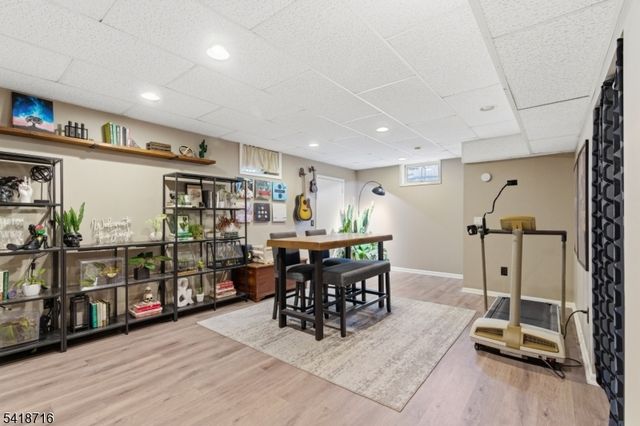 42 W Lake Shore Dr, Rockaway Twp., NJ 07866