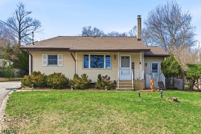 42 W Lake Shore Dr, Rockaway Twp., NJ 07866