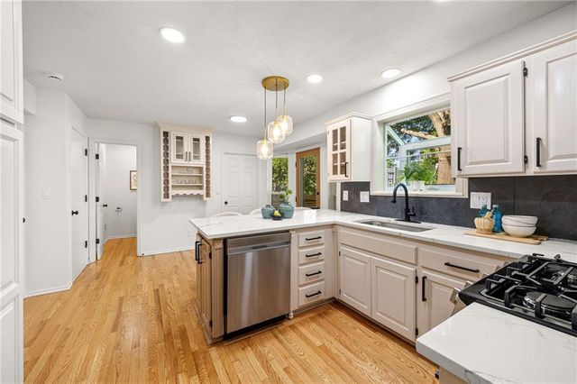 14776 S Alden Street, Olathe, KS 66062