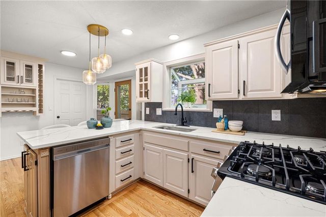 14776 S Alden Street, Olathe, KS 66062