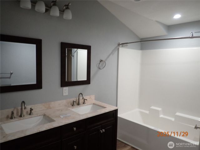 156 Sea Breeze Loop SE, Ocean Shores, WA 98569