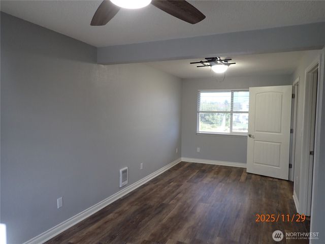 156 Sea Breeze Loop SE, Ocean Shores, WA 98569