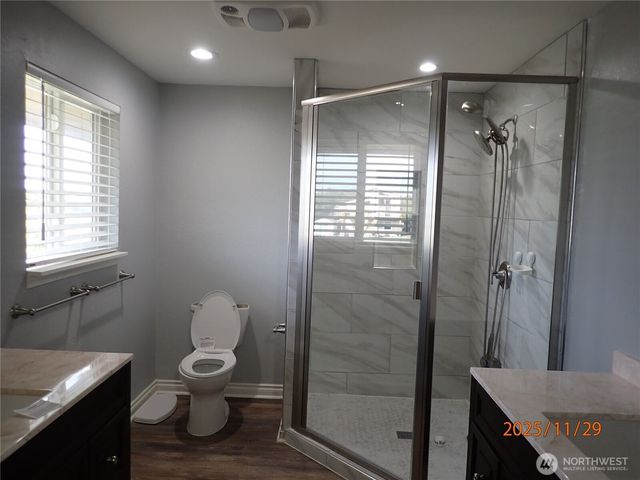 156 Sea Breeze Loop SE, Ocean Shores, WA 98569