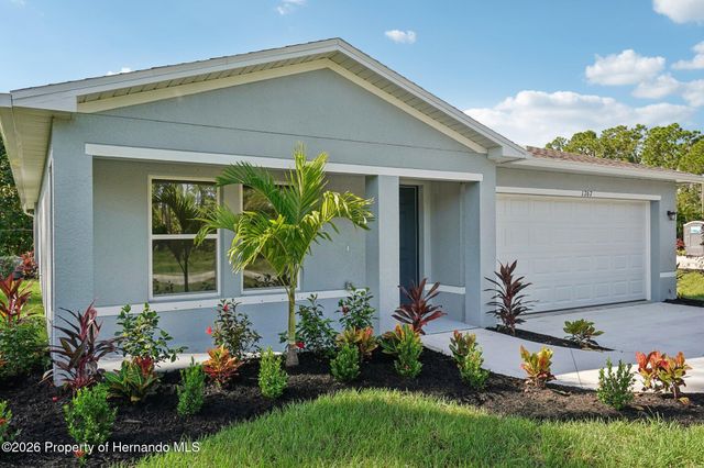 13414 Canyon Swallow Road, Weeki Wachee, FL 34614