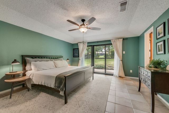 710 Bow Creek Court, Duncanville, TX 75116