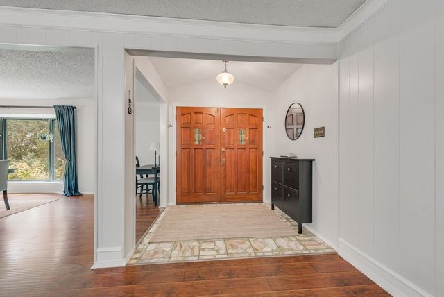 710 Bow Creek Court, Duncanville, TX 75116