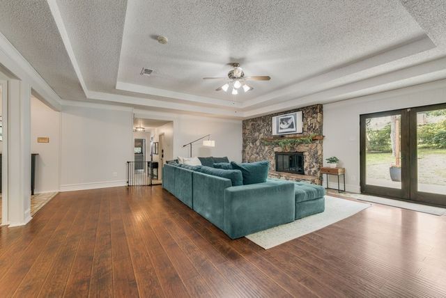 710 Bow Creek Court, Duncanville, TX 75116