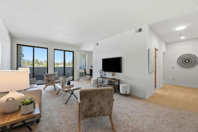 22330 Homestead Road 226, Cupertino, CA 95014
