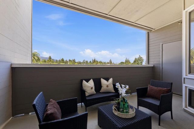 22330 Homestead Road 226, Cupertino, CA 95014