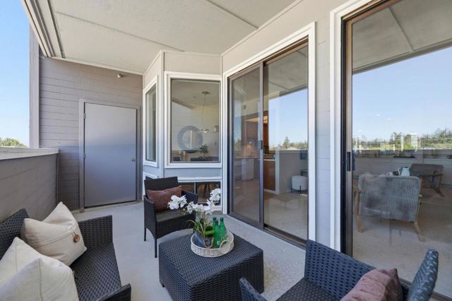 22330 Homestead Road 226, Cupertino, CA 95014