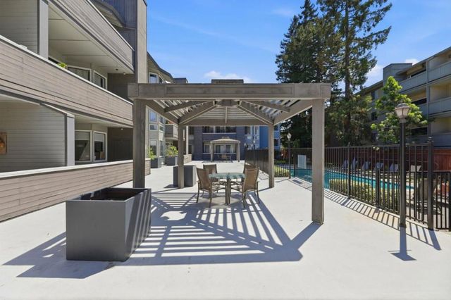 22330 Homestead Road 226, Cupertino, CA 95014