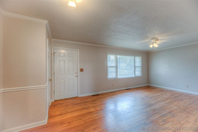 504 N Atlanta Street, Owasso, OK 74055