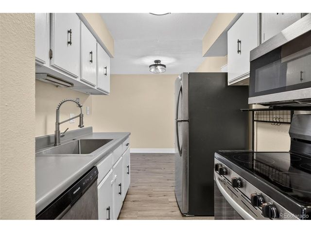 7755 E Quincy Ave 203A2, Denver, CO 80237