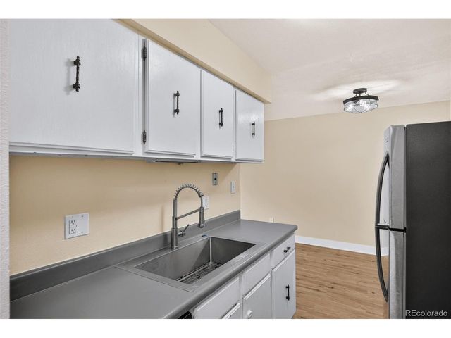 7755 E Quincy Ave 203A2, Denver, CO 80237