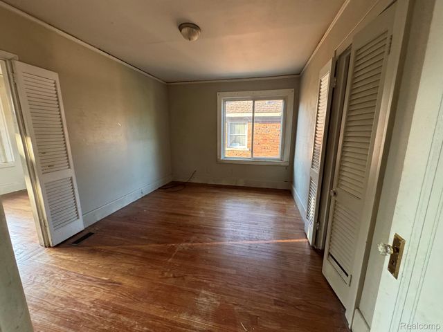 14618 Ashton Road, Detroit, MI 48223
