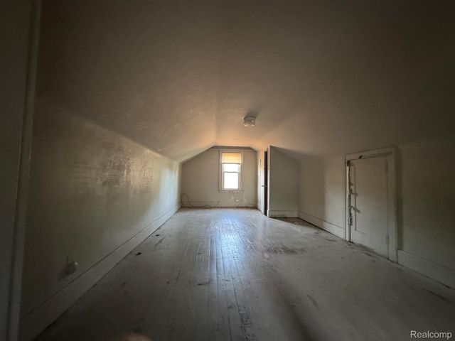 14618 Ashton Road, Detroit, MI 48223
