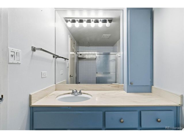 130 N Pearl St 1404, Denver, CO 80203