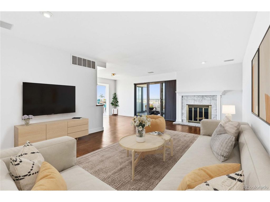 130 N Pearl St 1404, Denver, CO 80203