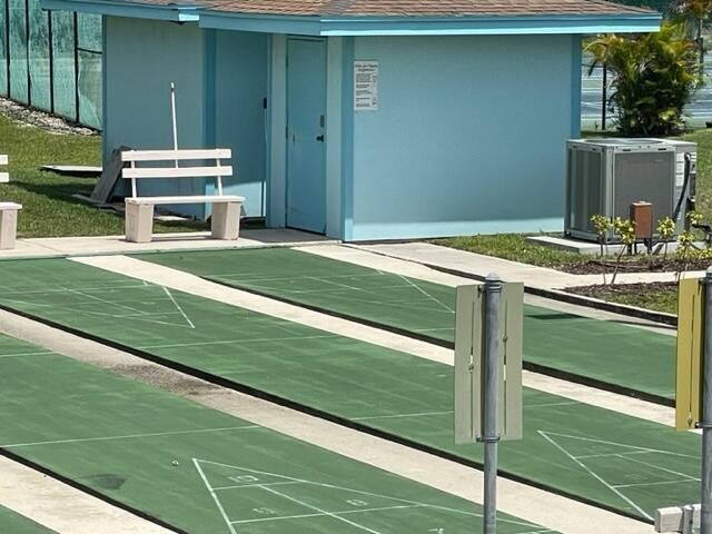 1551 NE 13th Terrace 15, Jensen Beach, FL 34957
