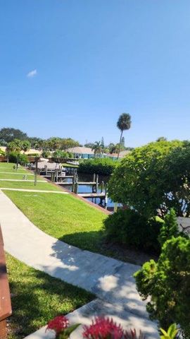 1551 NE 13th Terrace 15, Jensen Beach, FL 34957