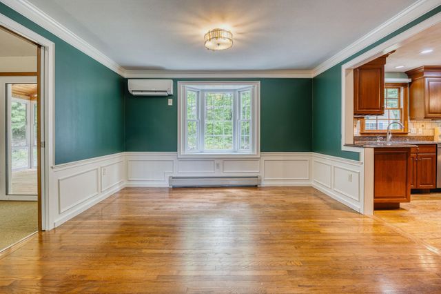 11 Brek Drive, Merrimack, NH 03054